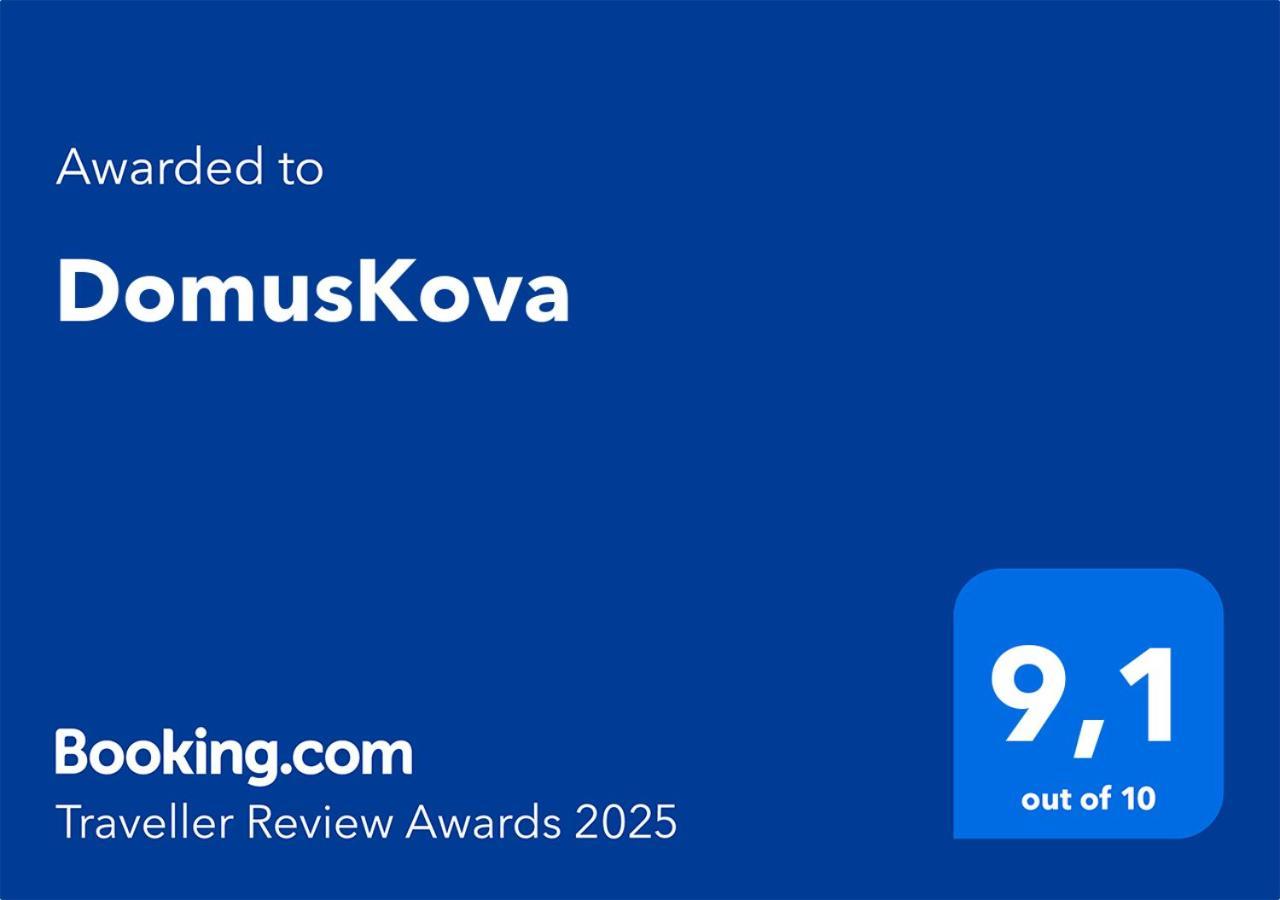 דירות פודסטראנה Domuskova מראה חיצוני תמונה